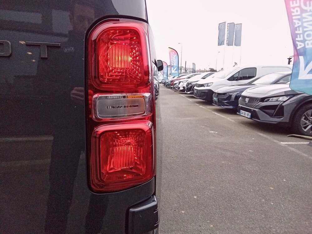 Occasion PEUGEOT Expert Expert Combi M Diesel 180 ch Automatique