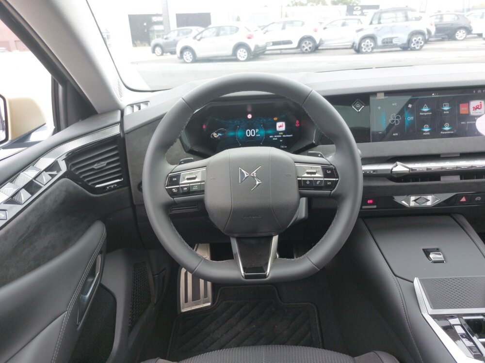 Occasion DS DS4 N°4 Hybride 145 e-DCT6 - DS Performance Line