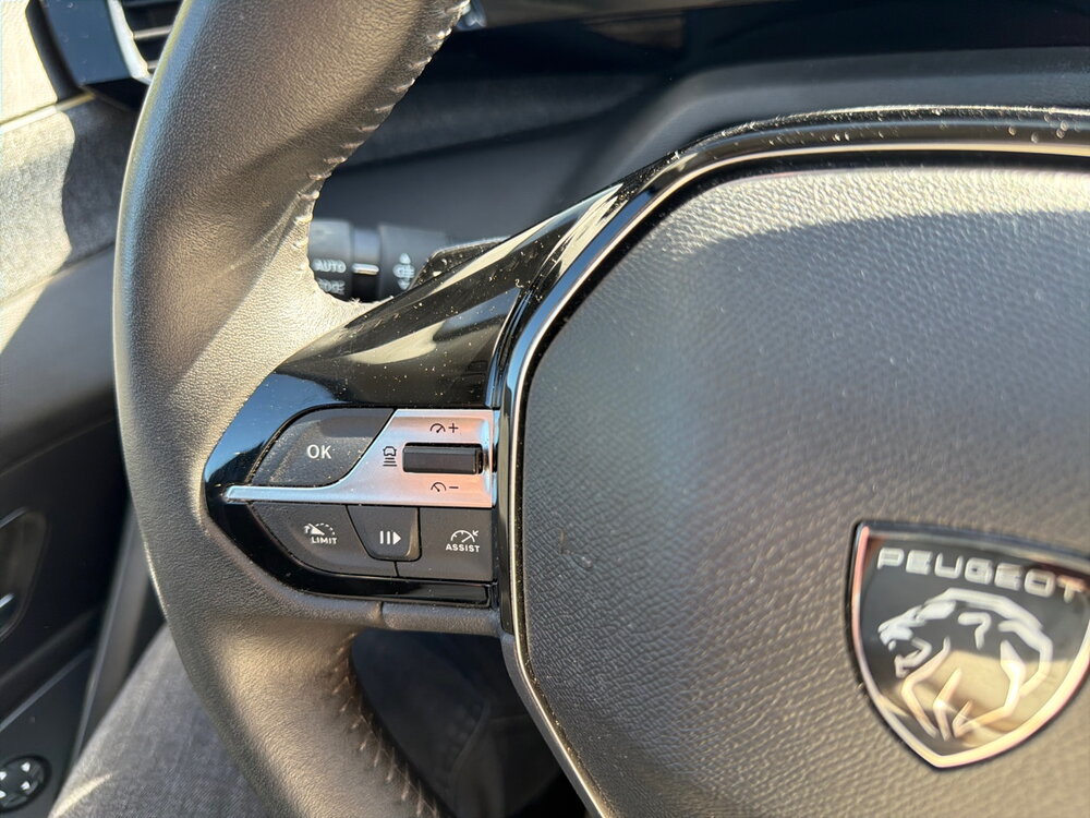 Occasion PEUGEOT 408 408 PureTech 130 ch S&S EAT8 - Allure