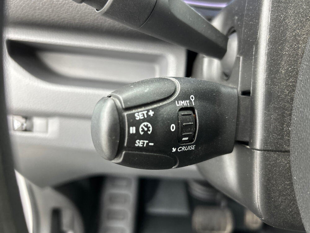 Occasion CITROEN Jumpy E-JUMPY FGN M 100 KW (136 CH) BATTERIE 75 KWH - CLUB