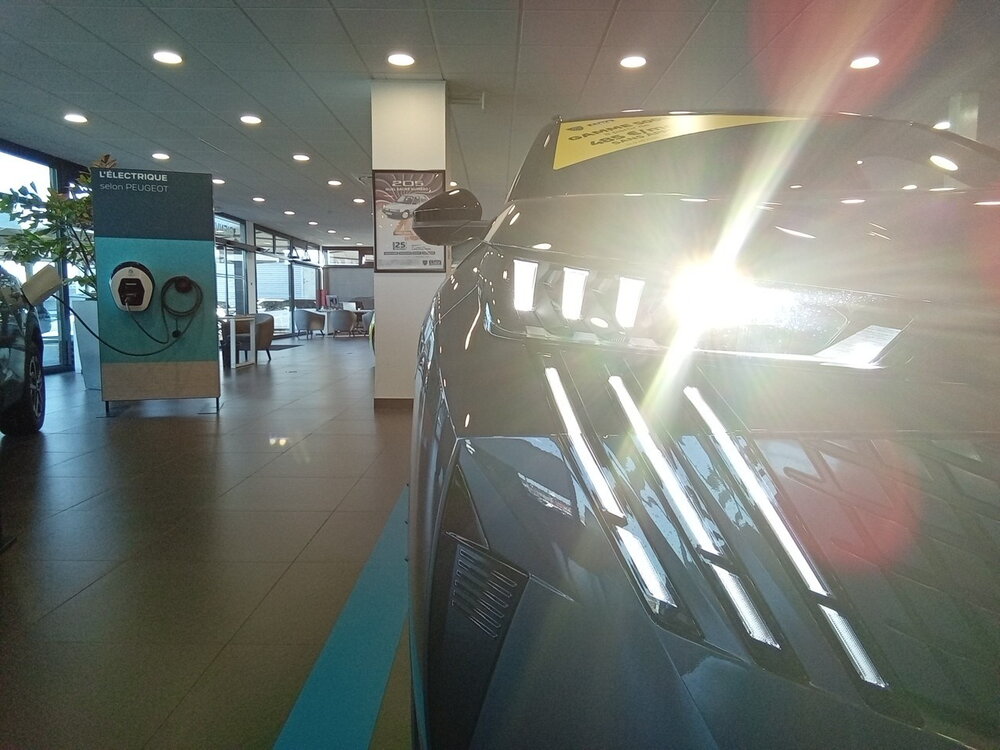 Occasion PEUGEOT 5008 5008 Hybrid 145 ch e-DCS6 - GT