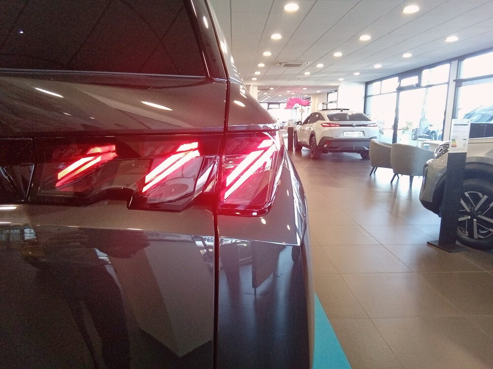 Occasion PEUGEOT 5008 5008 Hybrid 145 ch e-DCS6 - GT