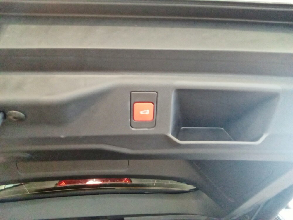 Occasion PEUGEOT 5008 5008 Hybrid 145 ch e-DCS6 - GT