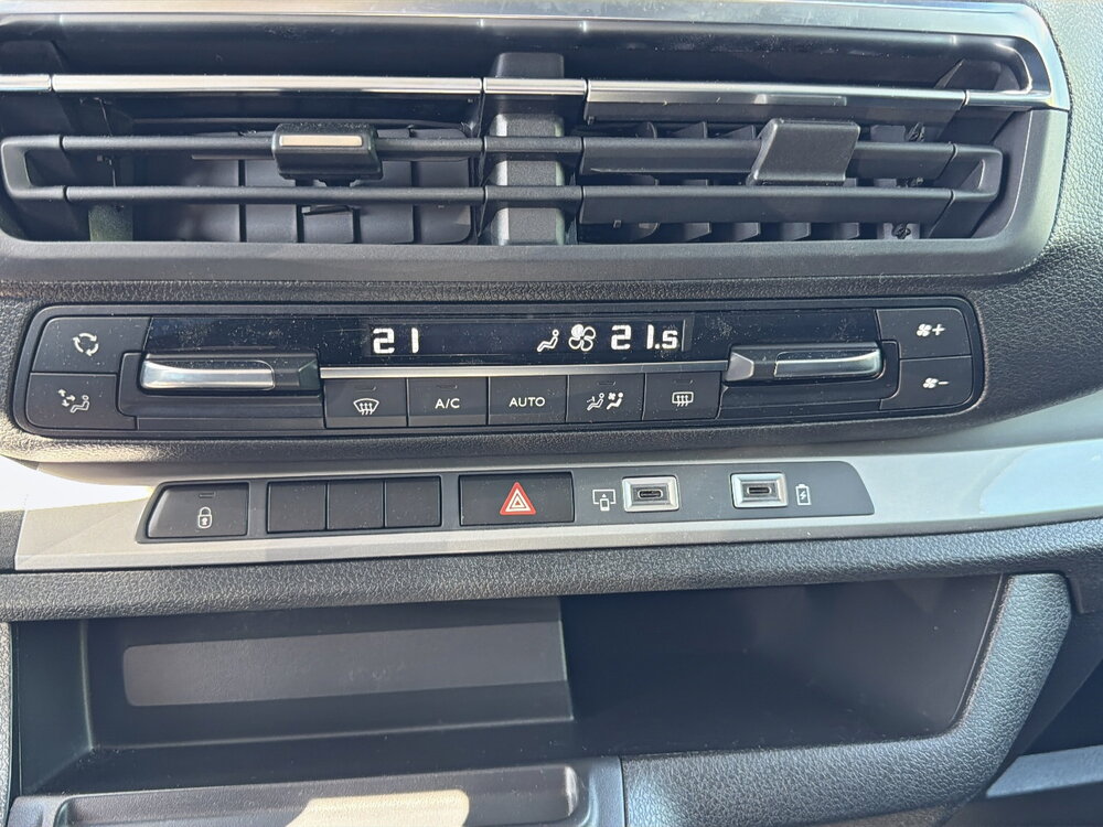 Occasion PEUGEOT Traveller Traveller XL 2.2 Diesel 180ch S&S EAT8 - Business