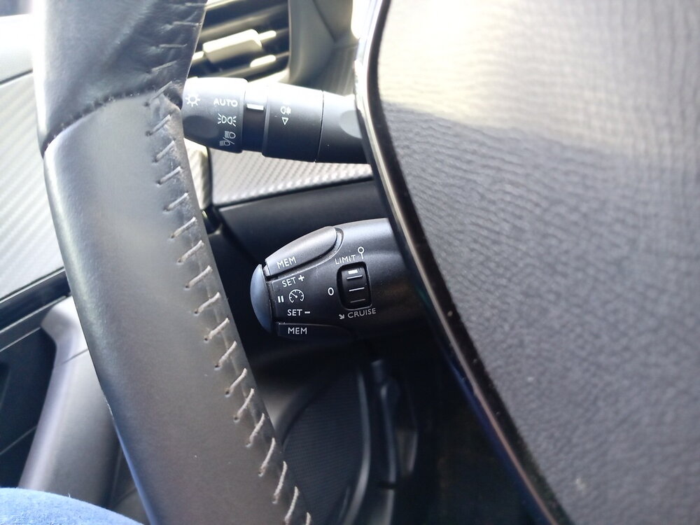 Occasion PEUGEOT 2008 2008 Electrique 136 ch - Allure Pack