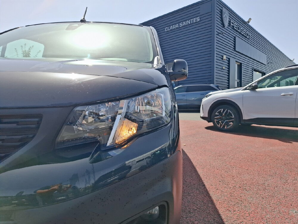 Occasion PEUGEOT Partner PARTNER FOURGON STANDARD 650 KG BLUEHDI 130 S&S EAT8 - ASPHALT