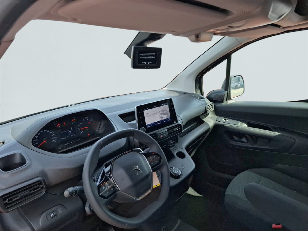 Occasion PEUGEOT Partner PARTNER FOURGON STANDARD 650 KG BLUEHDI 130 S&S EAT8 - ASPHALT