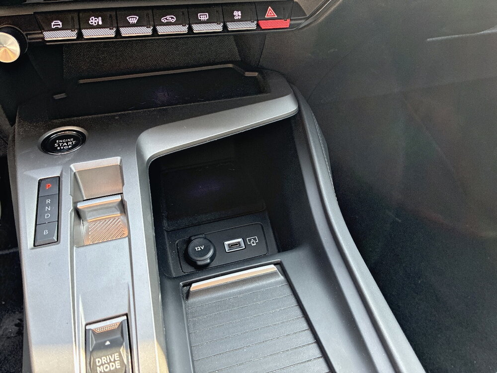 Occasion PEUGEOT 408 408 PHEV 225 e-EAT8 - Allure Pack
