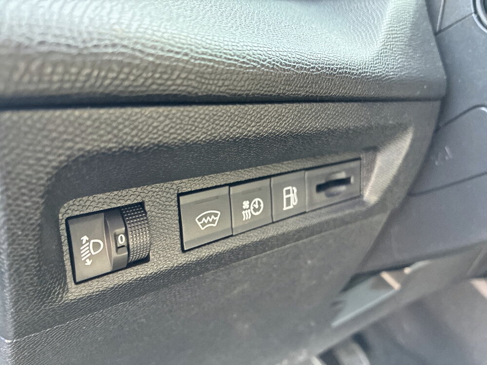 Occasion PEUGEOT 408 408 PHEV 225 e-EAT8 - Allure Pack