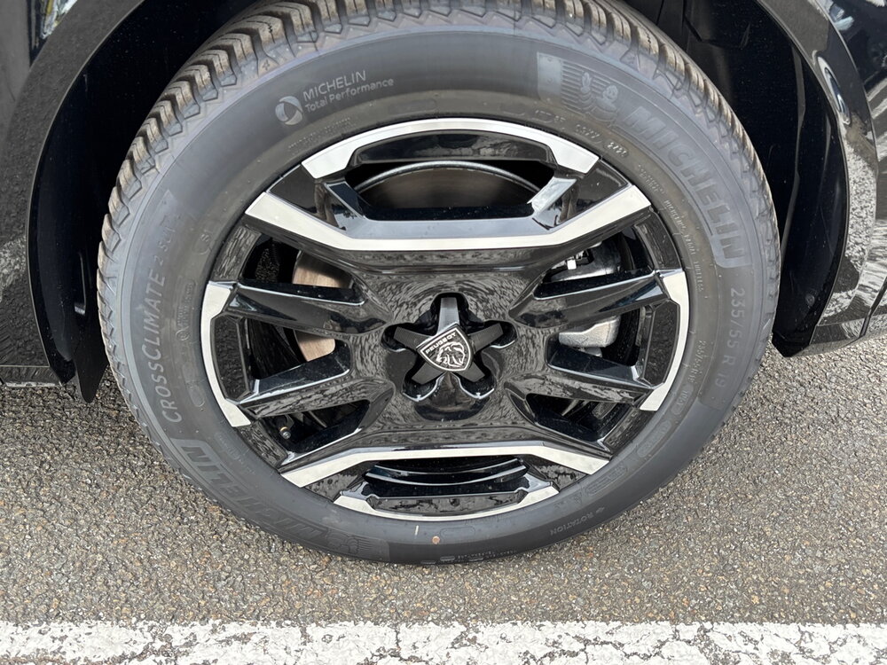 Occasion PEUGEOT 3008 3008 Electrique 210 ch 73 kWh - GT Exclusive