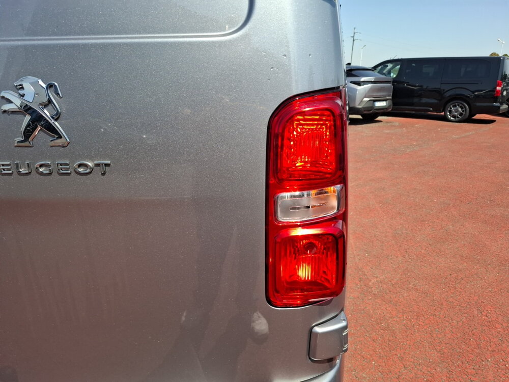 Occasion PEUGEOT Expert EXPERT CA STANDARD BLUEHDI 180 S&S EAT8 - FIXE ASPHALT