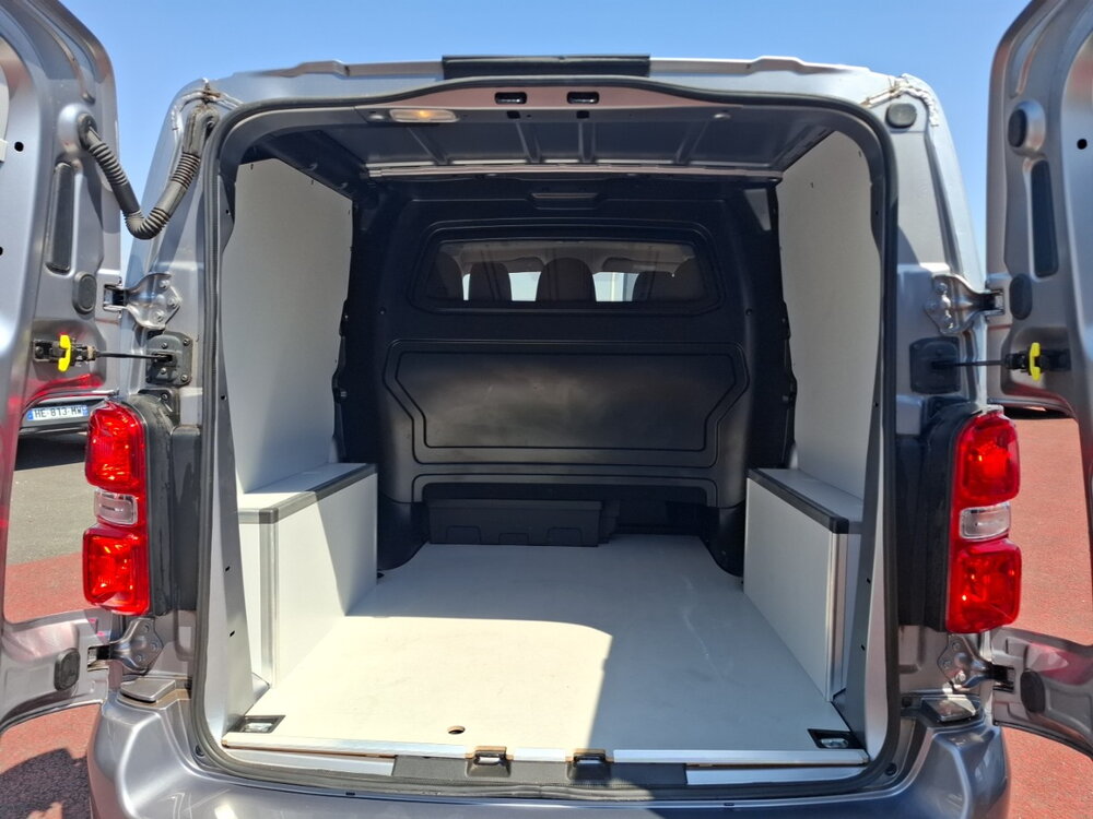Occasion PEUGEOT Expert EXPERT CA STANDARD BLUEHDI 180 S&S EAT8 - FIXE ASPHALT