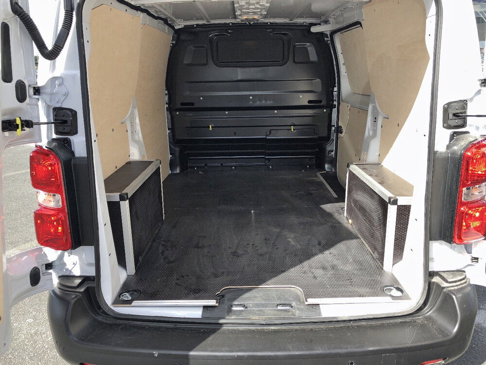 Occasion PEUGEOT Expert EXPERT FGN M DIESEL 150 CH AUTOMATIQUE
