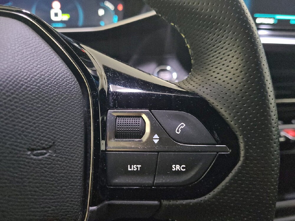 Occasion PEUGEOT 208 208 Electrique 50 kWh 136ch - GT