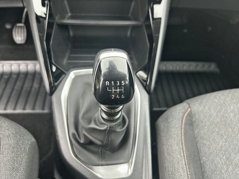Occasion PEUGEOT 208 208 PureTech 100 S&S BVM6 - Active