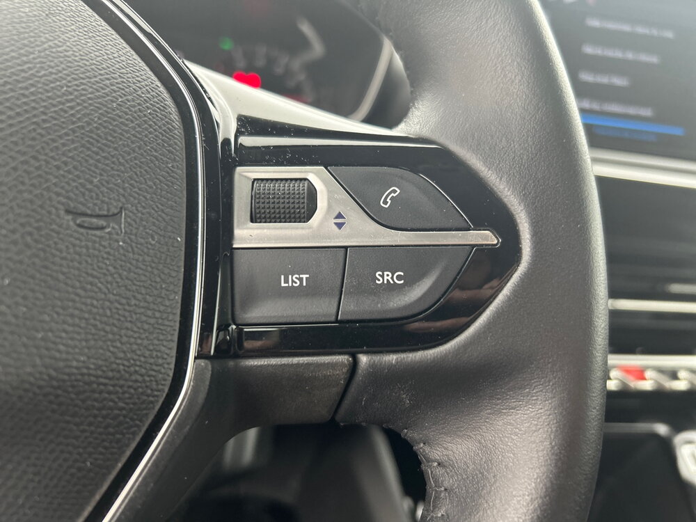 Occasion PEUGEOT 208 208 PureTech 100 S&S BVM6 - Active