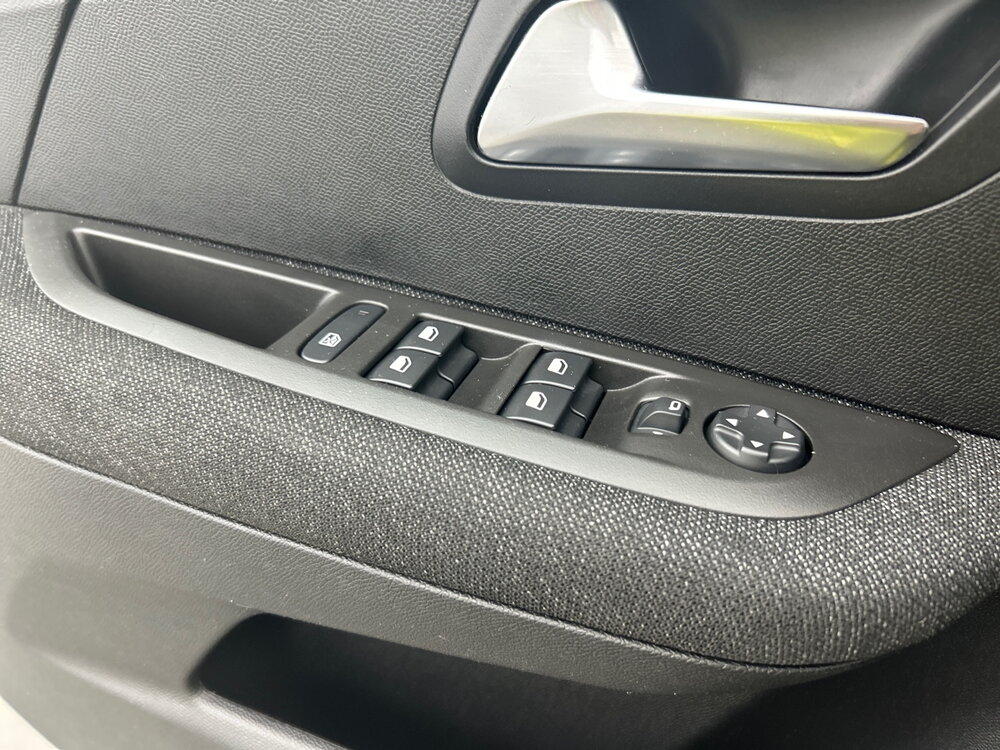 Occasion PEUGEOT 208 208 PureTech 100 S&S BVM6 - Active