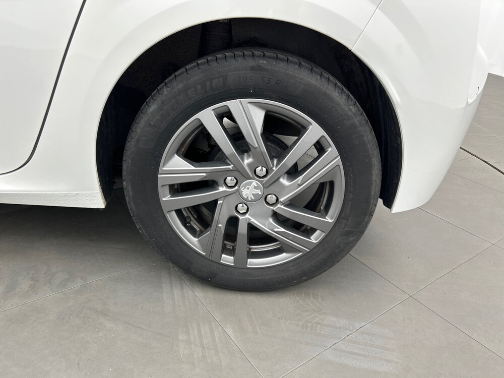 Occasion PEUGEOT 208 208 PureTech 100 S&S BVM6 - Style