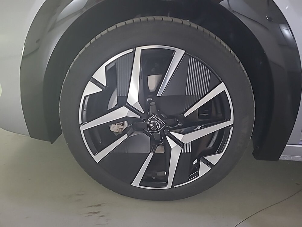 Occasion PEUGEOT 208 208 Hybrid 110 e-DCS6 - série spéciale Envy
