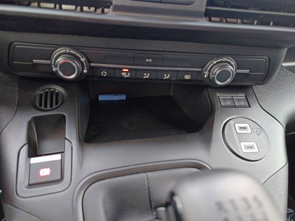 Occasion CITROEN Berlingo BERLINGO VAN M DIESEL 100 CH MANUELLE