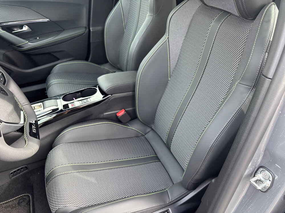 Occasion PEUGEOT 2008 2008 Hybrid 145 e-DCS6 - GT