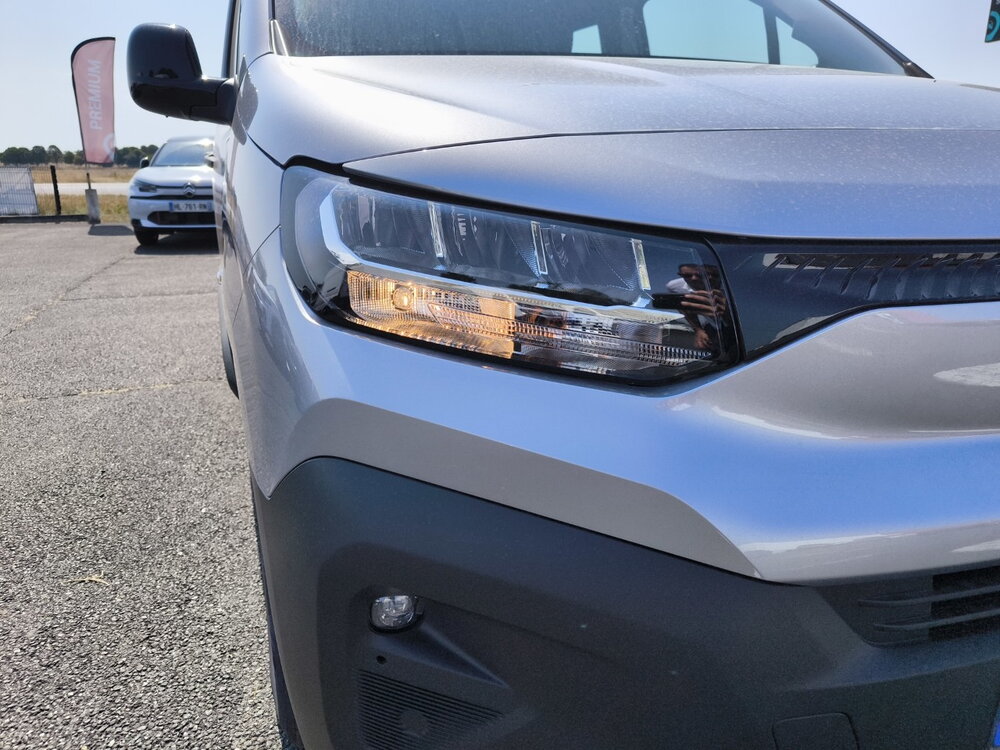 Occasion CITROEN Berlingo BERLINGO CA REPLIABLE XL DIESEL 130 CH AUT.