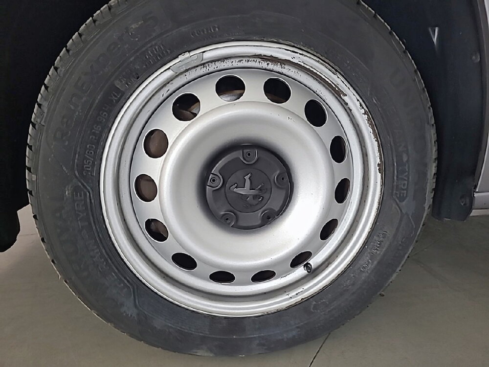 Occasion PEUGEOT Partner PARTNER FOURGON STANDARD 650 KG BLUEHDI 130 S&S EAT8 - ASPHALT