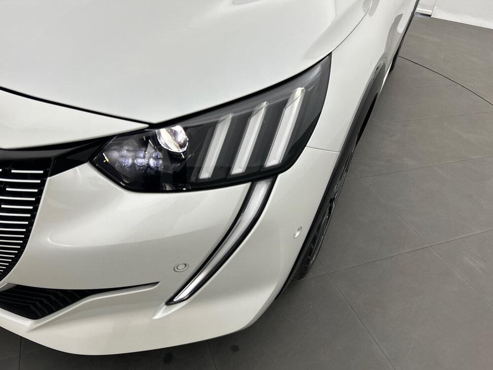 Occasion PEUGEOT 208 208 Electrique 50 kWh 136ch - GT