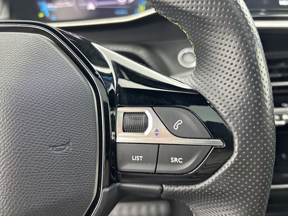 Occasion PEUGEOT 208 208 Electrique 50 kWh 136ch - GT