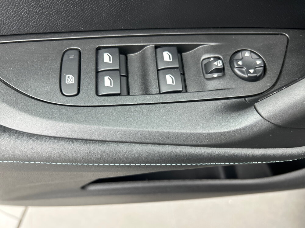 Occasion PEUGEOT 2008 2008 PureTech 130 S&S BVM6 - Allure Pack