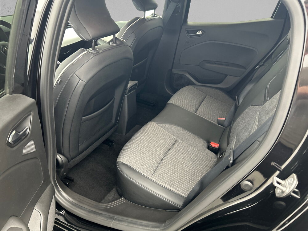 Occasion RENAULT Clio V Clio E-Tech full hybrid 145 - Techno