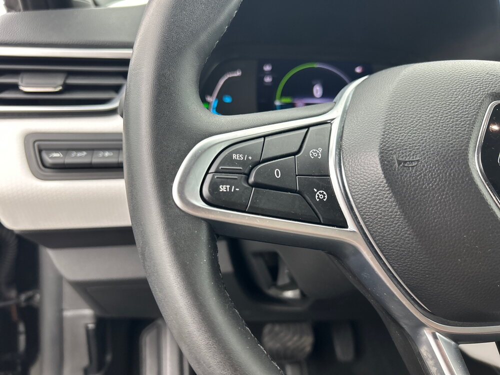 Occasion RENAULT Clio V Clio E-Tech full hybrid 145 - Techno