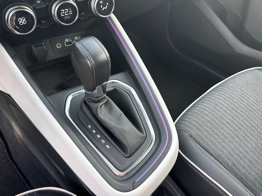 Occasion RENAULT Clio V Clio E-Tech full hybrid 145 - Techno