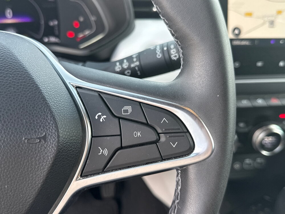 Occasion RENAULT Clio V Clio E-Tech full hybrid 145 - Techno