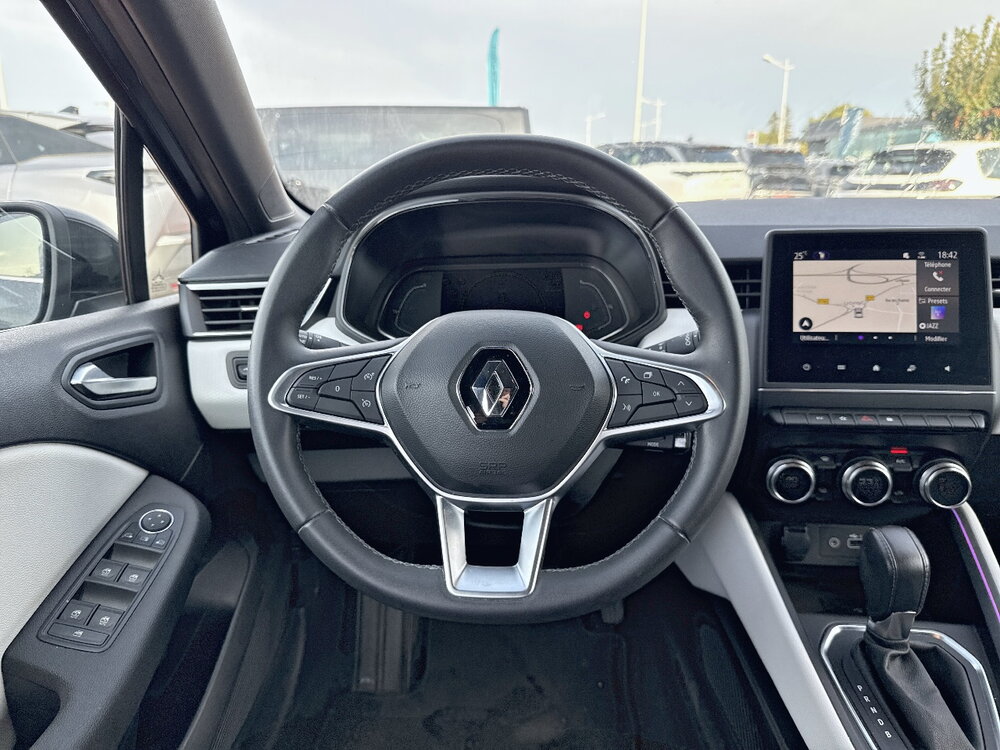 Occasion RENAULT Clio V Clio E-Tech full hybrid 145 - Techno