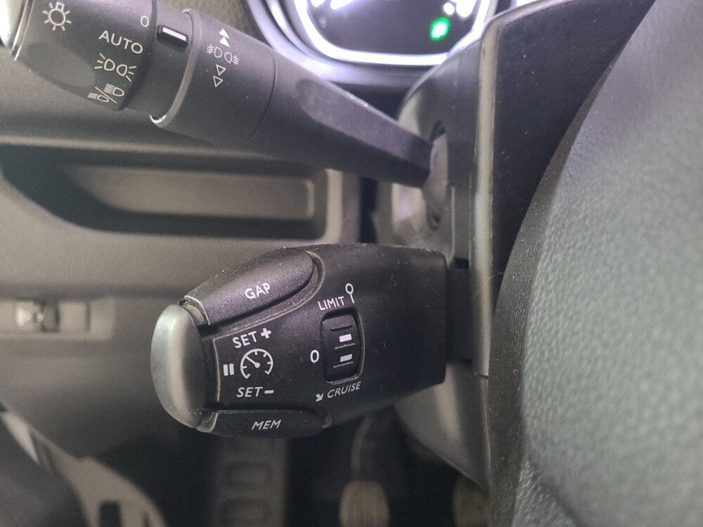 Occasion OPEL Vivaro VIVARO FGN TAILLE M BLUEHDI 145 S&S BVM6
