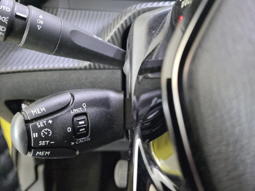 Occasion PEUGEOT 208 208 PureTech 100 S&S BVM6 - Active