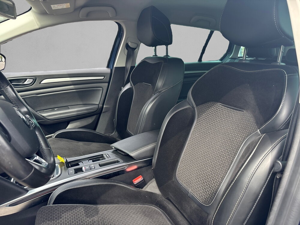 Occasion RENAULT Megane Mégane IV Estate Blue dCi 115 EDC - Intens