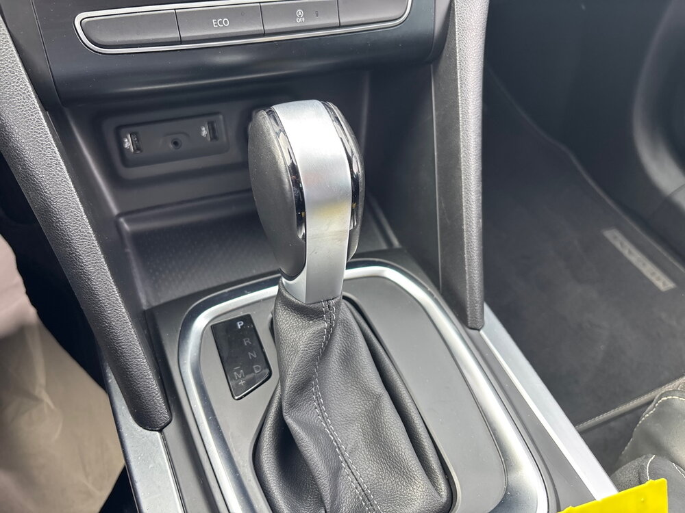 Occasion RENAULT Megane Mégane IV Estate Blue dCi 115 EDC - Intens