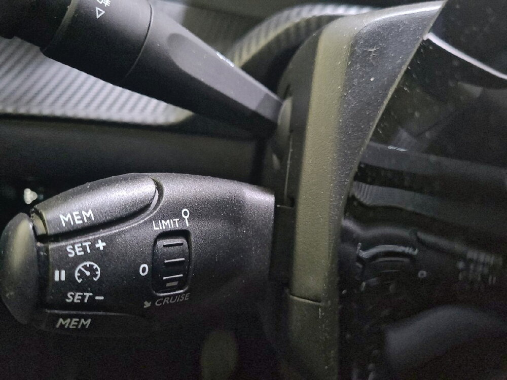 Occasion PEUGEOT 208 208 PureTech 100 S&S BVM6 - Allure