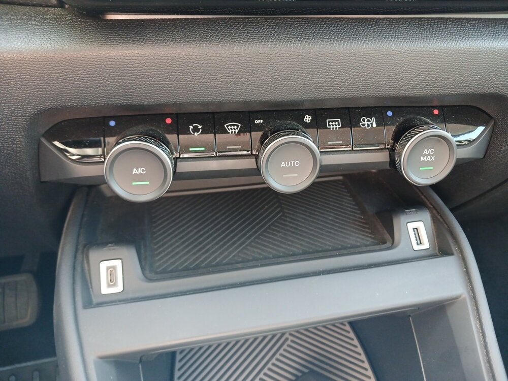 Occasion CITROEN C4 C4 PureTech 130 S&S EAT8 - Shine