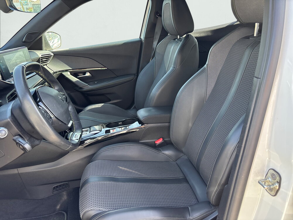 Occasion PEUGEOT 2008 2008 Electrique 136 ch - GT