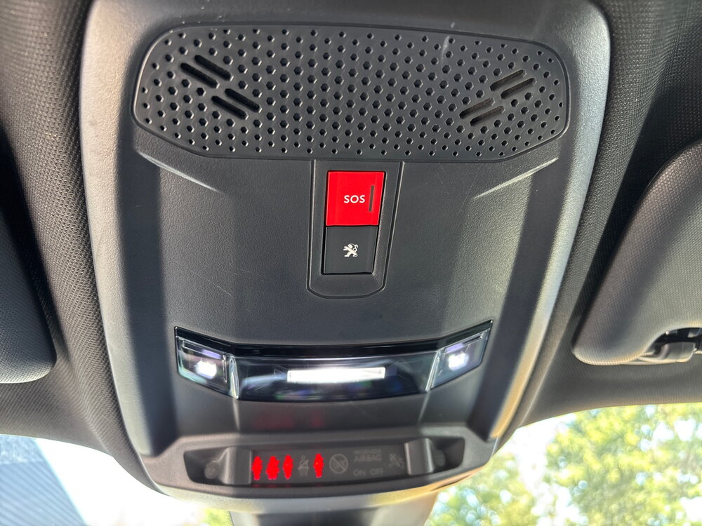 Occasion PEUGEOT 2008 2008 Electrique 136 ch - GT