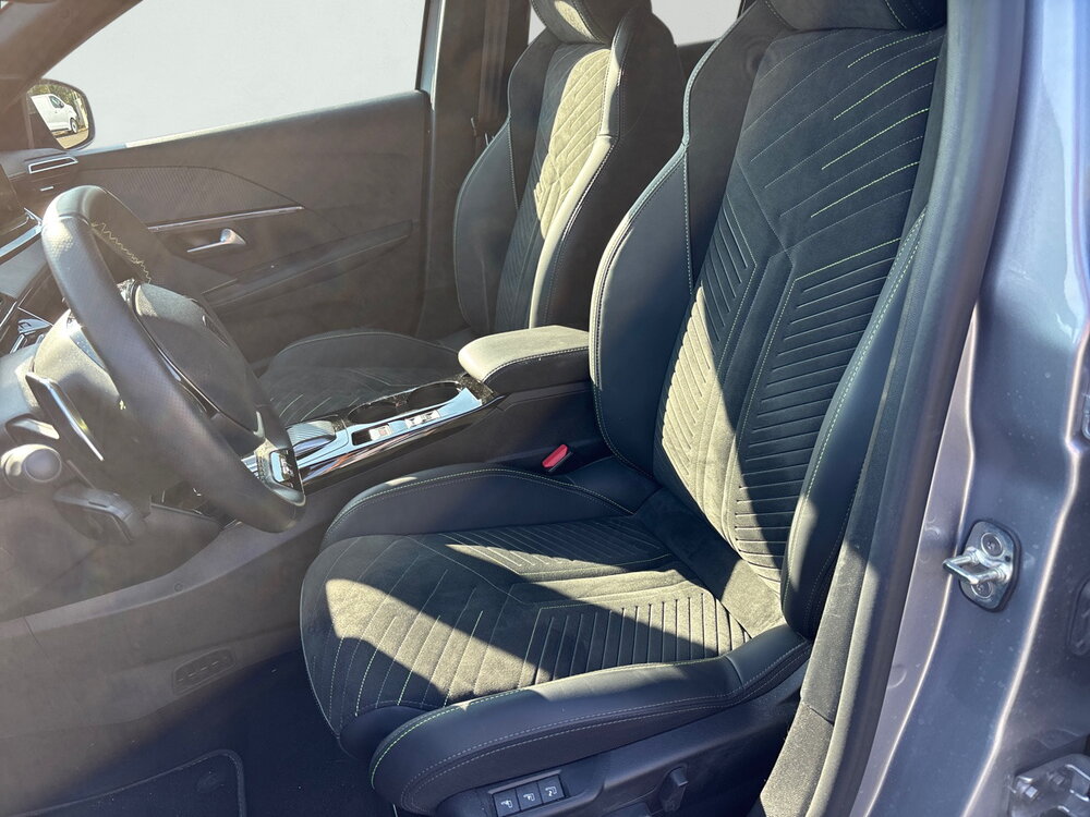 Occasion PEUGEOT 208 208 Hybrid 145 ch e-DCS6 - GT Exclusive