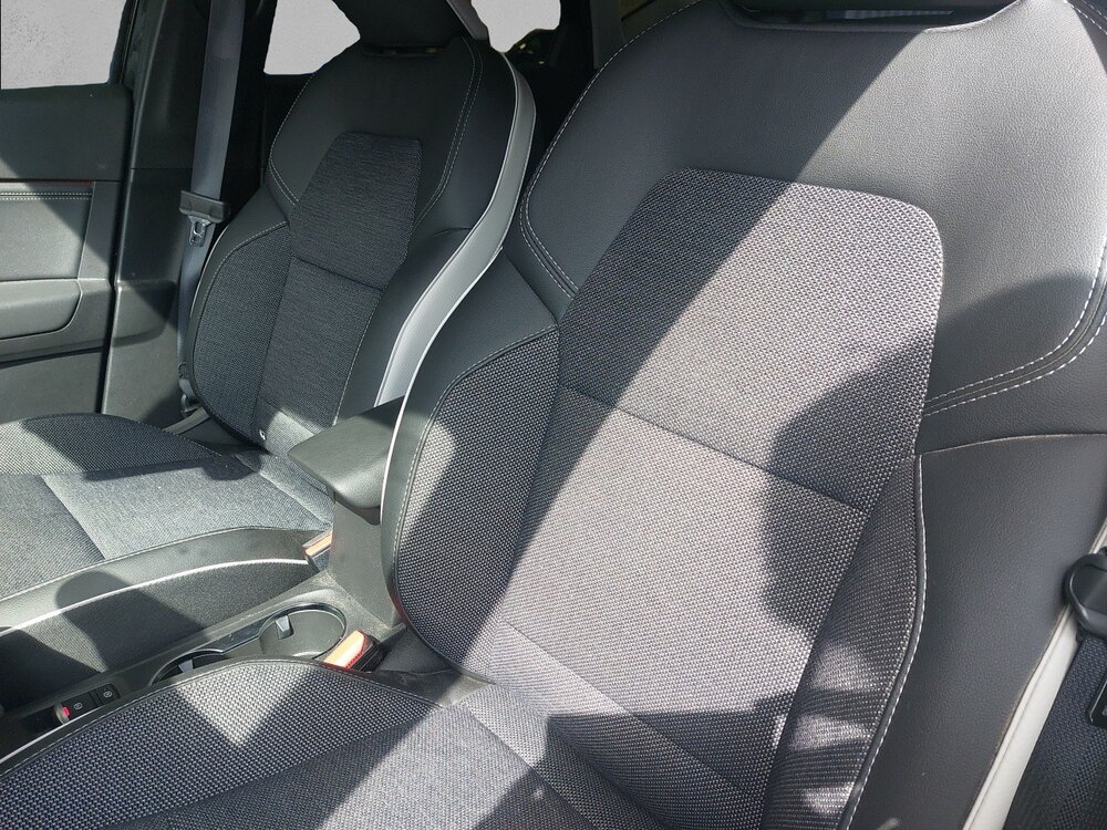 Occasion RENAULT Captur Captur E-Tech hybride 145 - Techno
