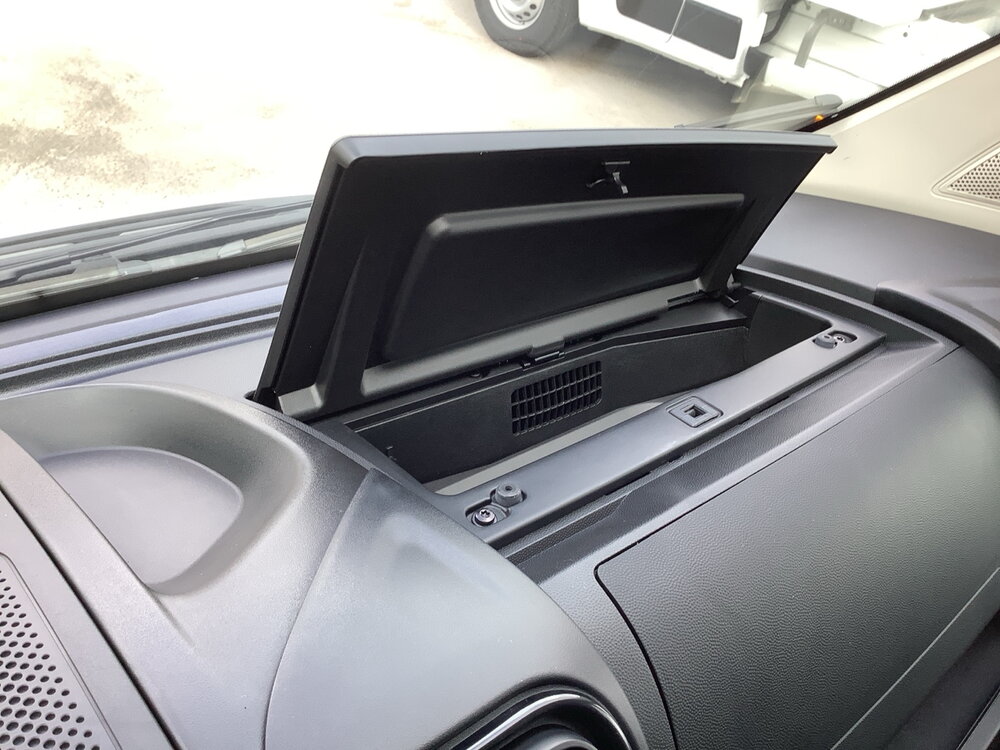 Occasion PEUGEOT Boxer BOXER FGN DIESEL 140 CH L2H2 3.5 T AUT. - ACTIVE