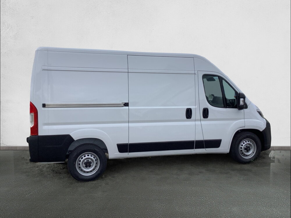 Occasion PEUGEOT Boxer BOXER FGN DIESEL 140 CH L2H2 3.5 T AUT. - ACTIVE