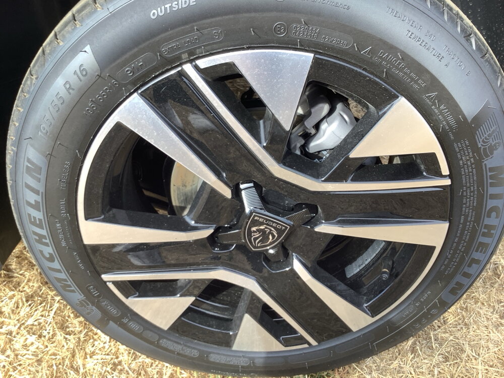 Occasion PEUGEOT 208 208 Hybrid 110 ch e-DCS6 - Allure