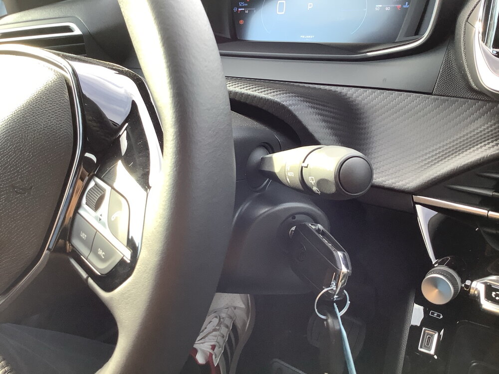 Occasion PEUGEOT 2008 2008 Hybrid 110 e-DCS6 - Allure