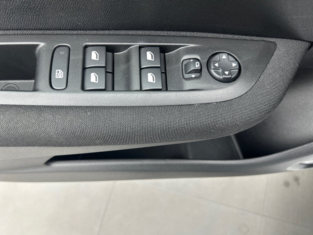 Occasion PEUGEOT 208 208 PureTech 75 S&S BVM5 - Active